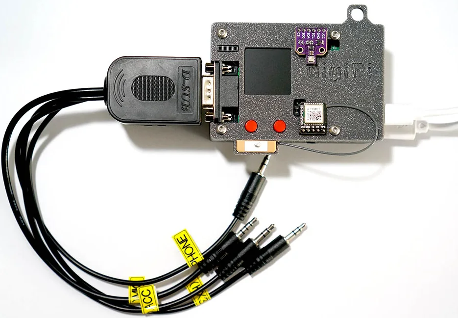 new digiPi HAT with a cable connected to elecraft KX3