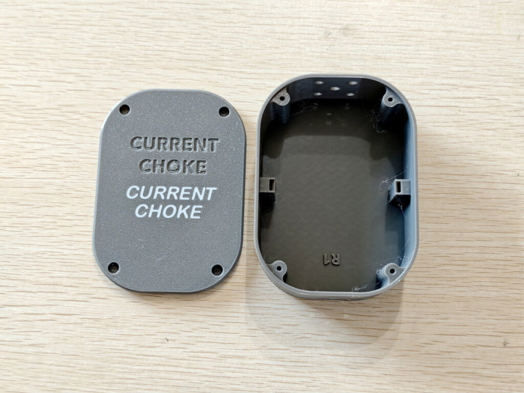 3D printed housing for current choke balun with SO239 connectors