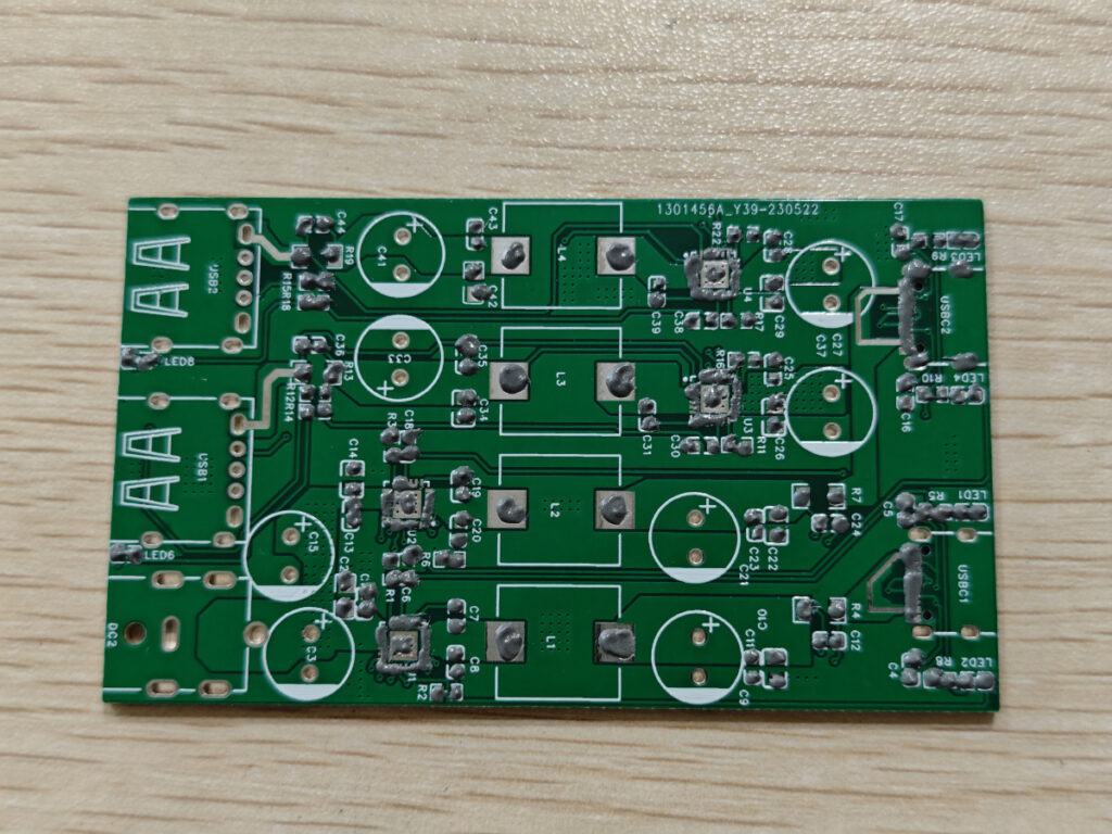 desktop charger 260w pcb solder paste applied