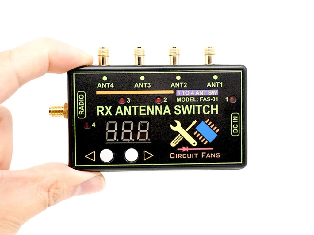 4-port HF VHF RX antenna switch with built-in bias-T
