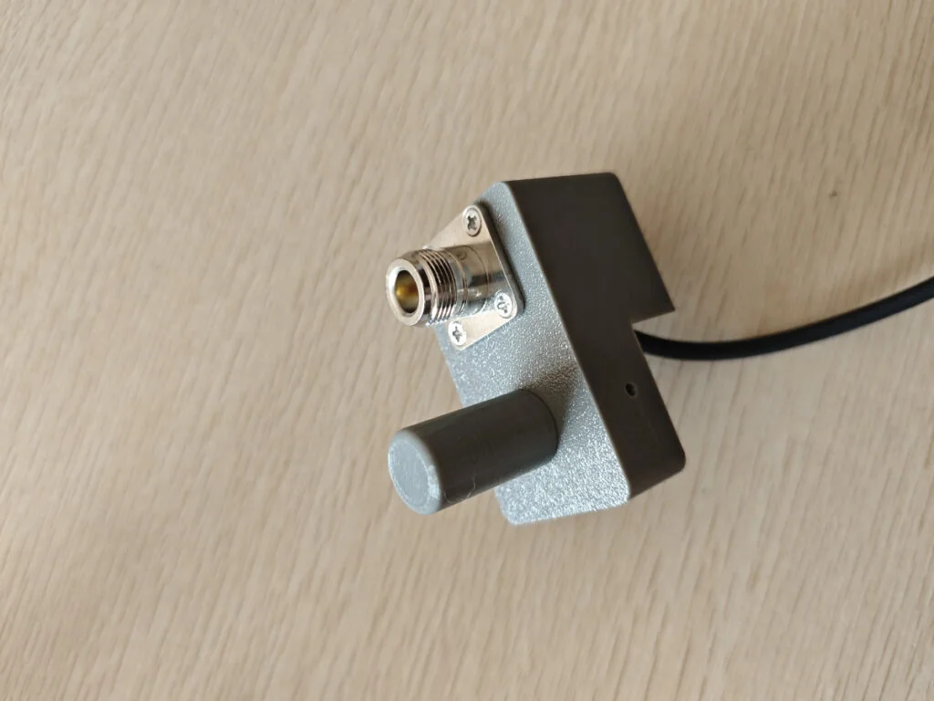 2m loop antenna base cylinder post