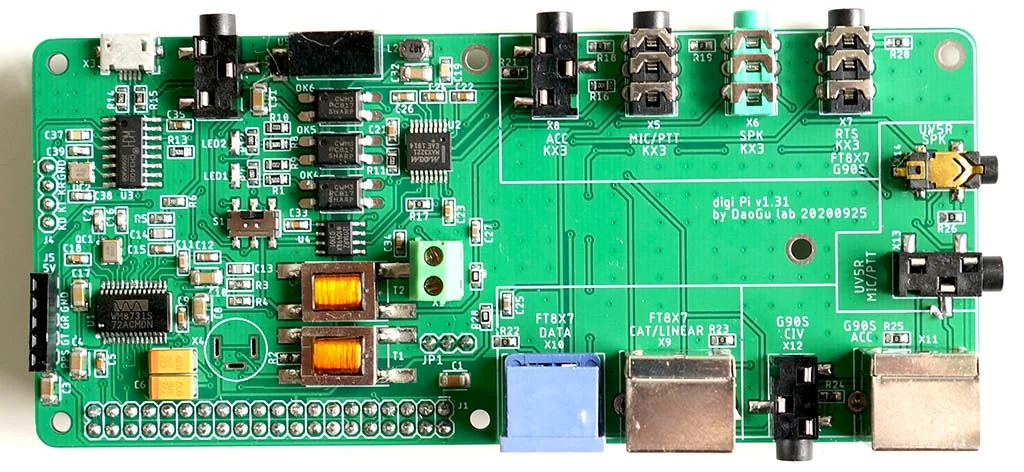 Raspberry Pi HAT for Ham Radio digi Pi