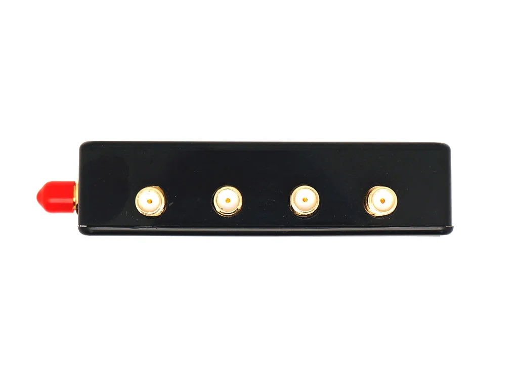 4-port_rx_antenna_switch_with_built-in_biasT