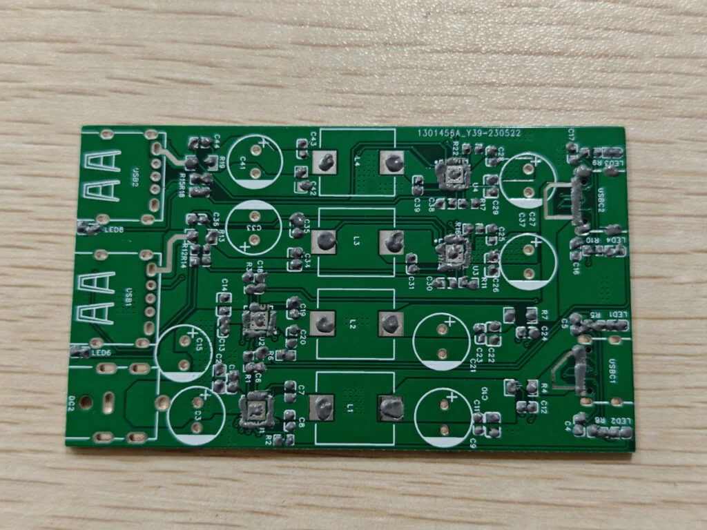 desktop charger 260w pcb solder paste applied